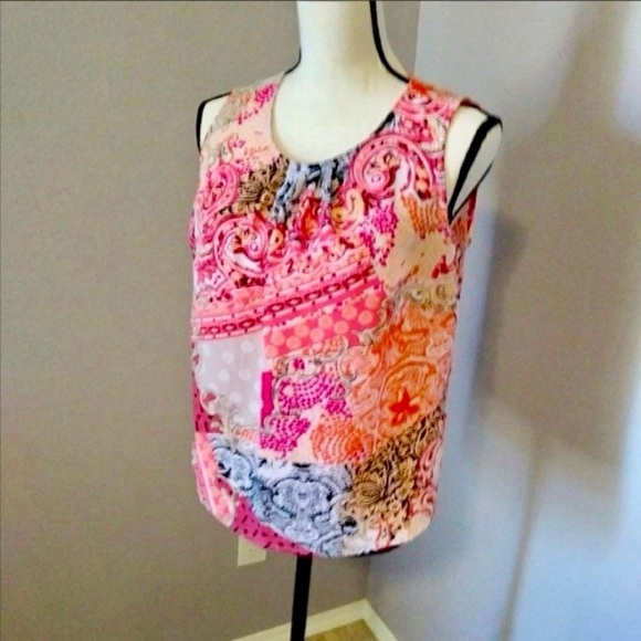 Christopher & Banks colorful pattern pleated sleeveless office blouse - Picture 2 of 7